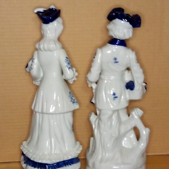 Vintage Hand Painted Porcelain George & Martha Washington by FEI - Picture 3 of 16